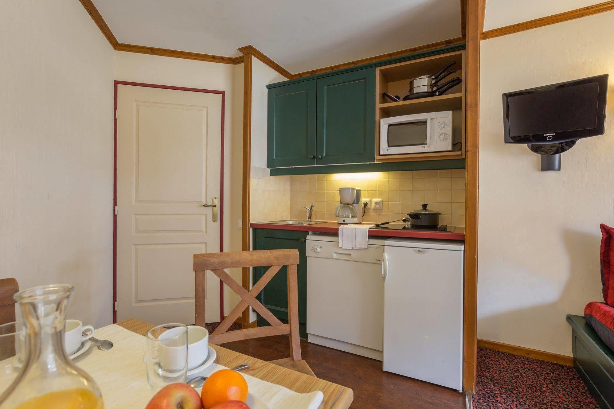 Residence Pierre & Vacances L'Alpaga Ла-Саль-лез-Альп Экстерьер фото